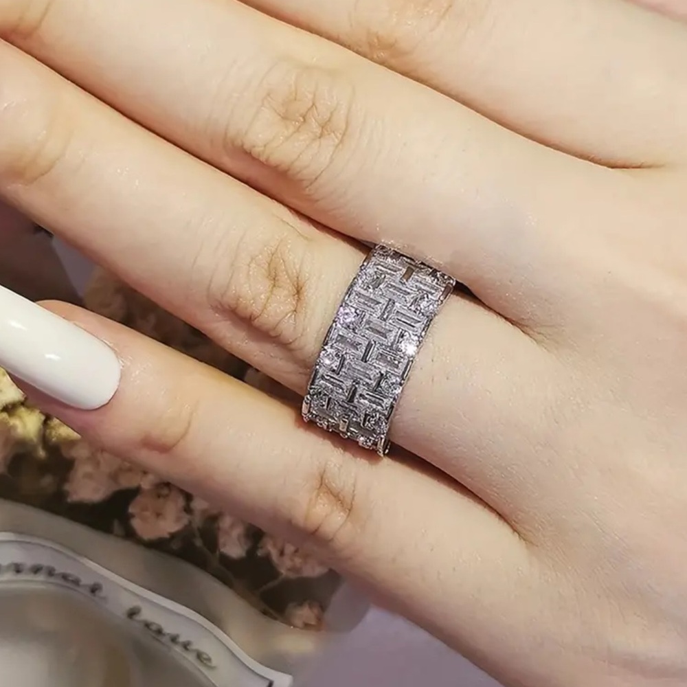 💍Luxurious Sterling Silver Baguette &Round Cz Diamond Weave Style Band